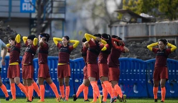 玫瑰再绽放 | 首战俄罗斯 贾秀全：机会留给最有实力的队员